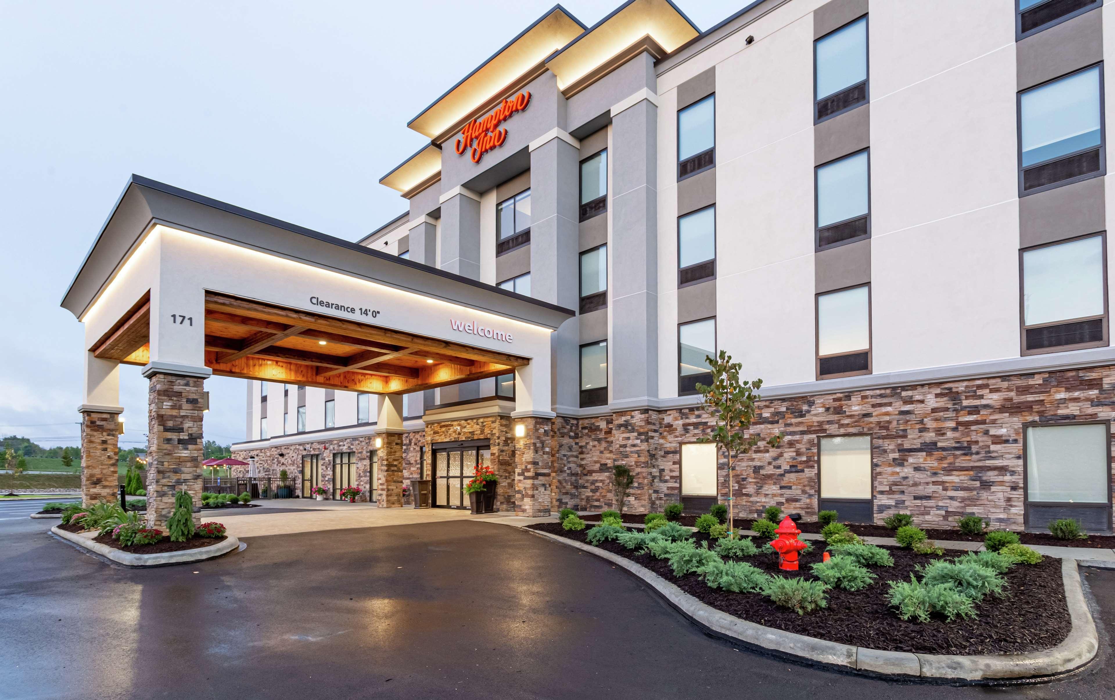 Hampton Inn Madison, Oh Exteriör bild