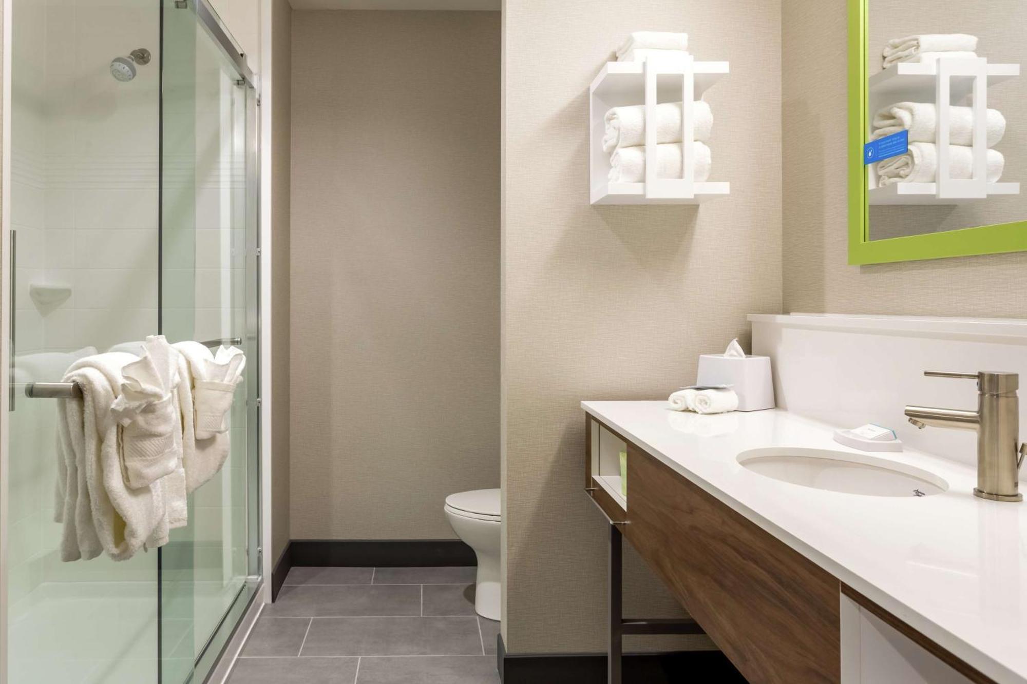 Hampton Inn Madison, Oh Exteriör bild