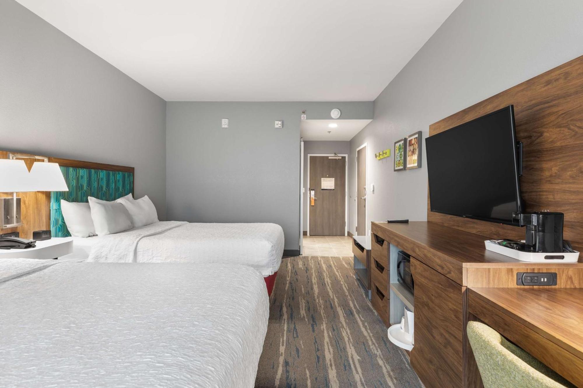 Hampton Inn Madison, Oh Exteriör bild