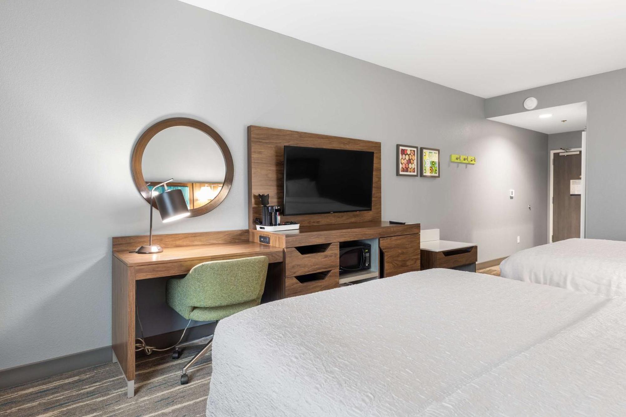 Hampton Inn Madison, Oh Exteriör bild